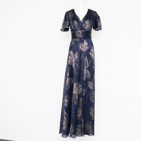 Betsy & Adam - Chloe Long Short Sleeve Metallic Print Gown - Picture 3 of 11